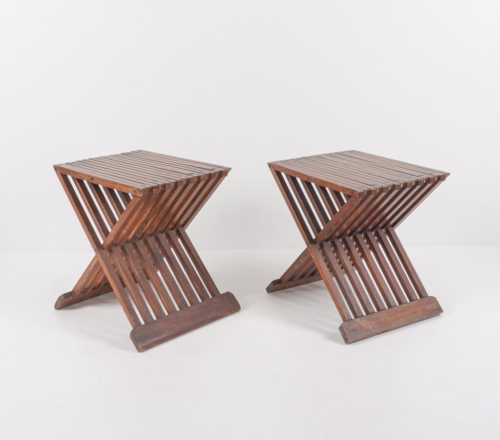 Paire de tabourets pliants bois