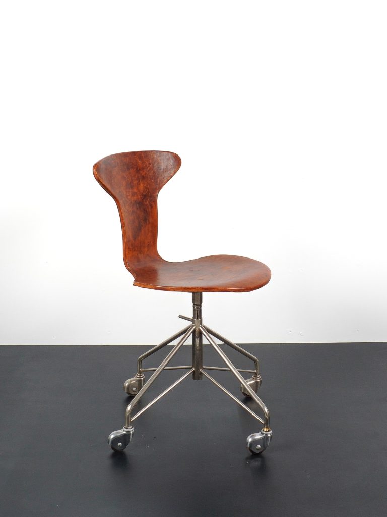 Chaise bureau arne jacobsen fritz hansen