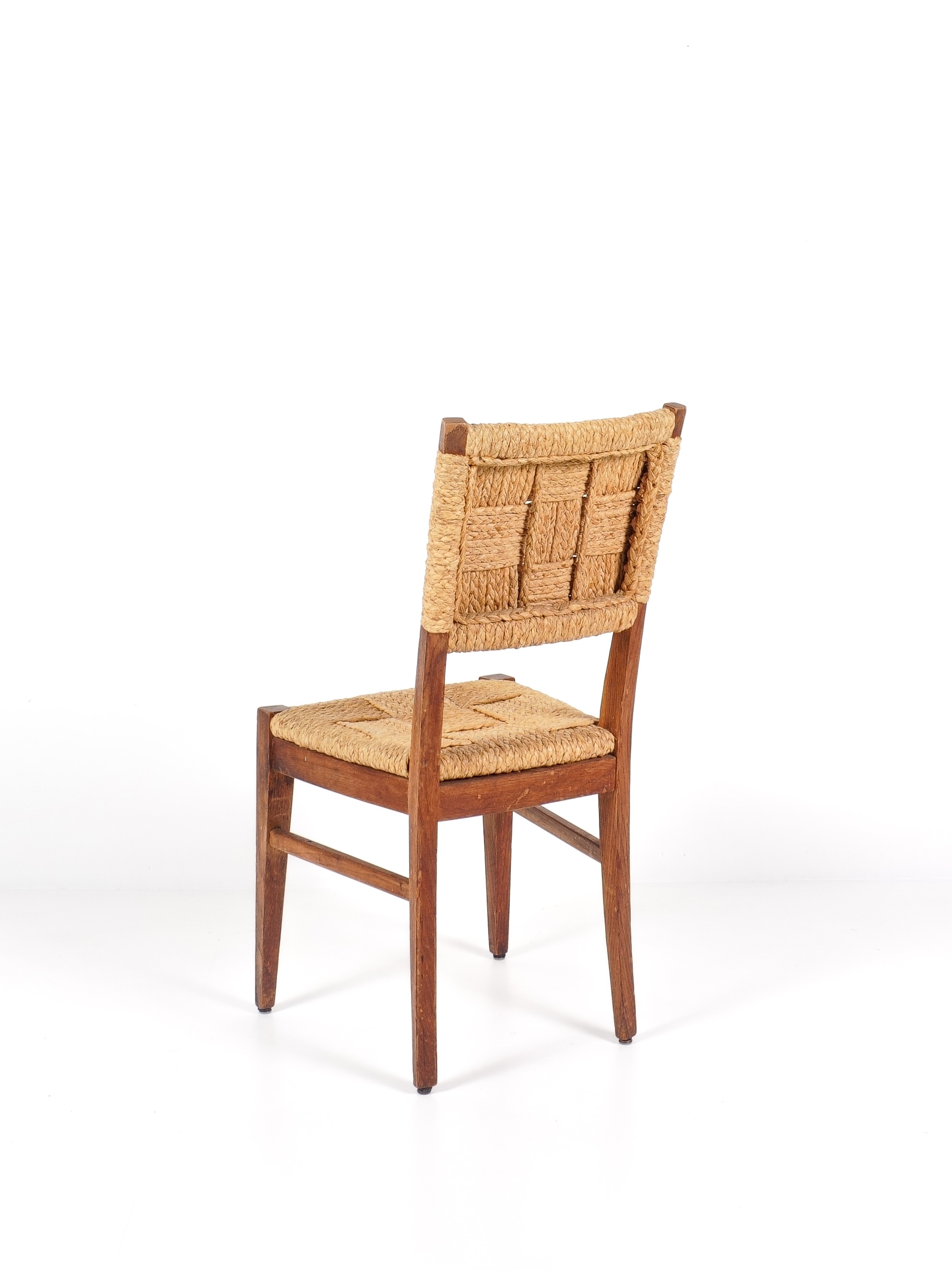 ensemble de 4 chaises en chêne et corde audoux minet vers 1950 design, brutaliste